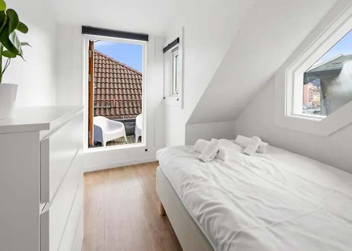 Center With Teracce Apartment *