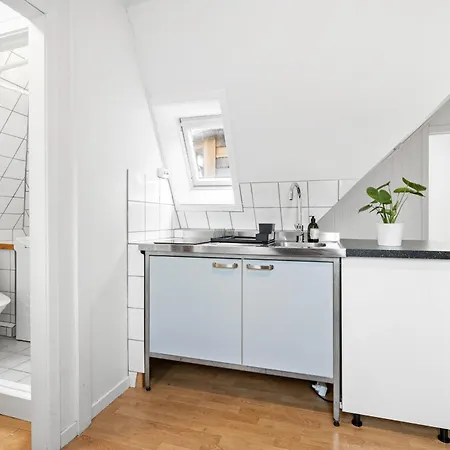 Center With Teracce Bergen