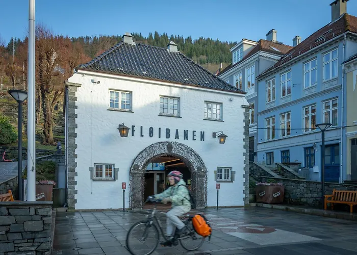 Center With Teracce Apartament