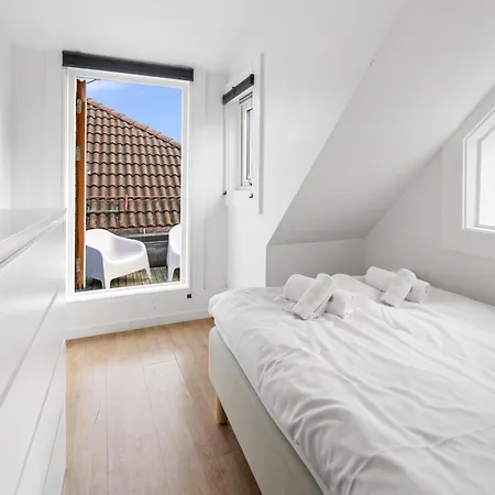 Center With Teracce Apartment *